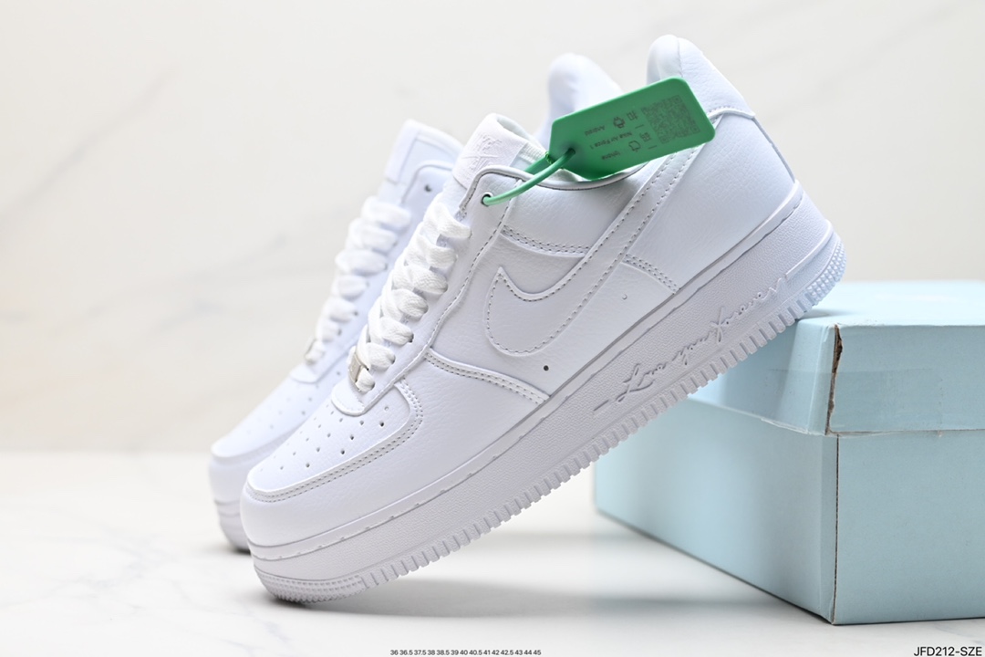 Nike Air Force 1 Shoes